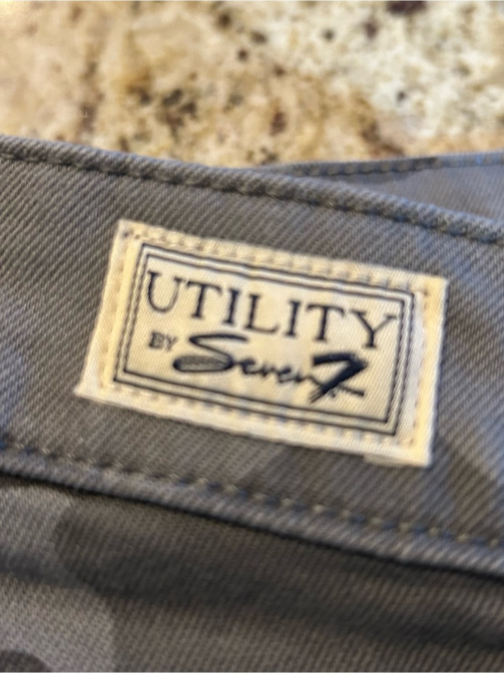 Seven 7 - Womens size 6 Gray Camo Skinny utility ankle Jeans LIKE NEW stretchy - Picture 5 of 9